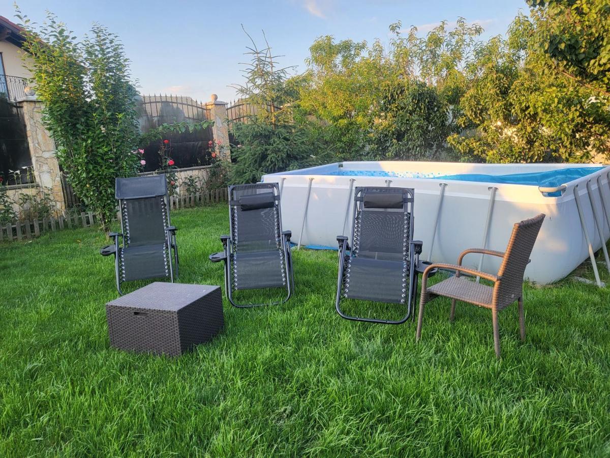 Vila Ana Cu Terasa Gratar Si Jacuzzi Villa ซาตูมาเร ภายนอก รูปภาพ