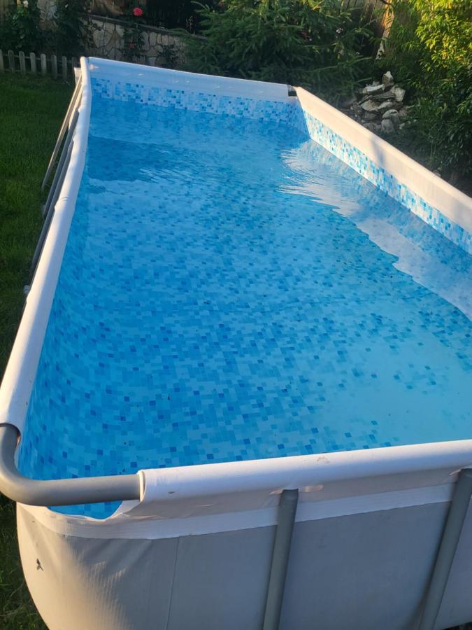 Vila Ana Cu Terasa Gratar Si Jacuzzi Villa ซาตูมาเร ภายนอก รูปภาพ